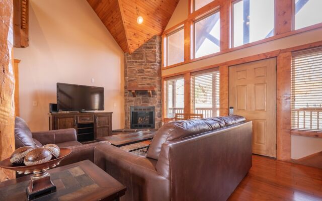 The Lodges at Table Rock Lake by Capital Resorts