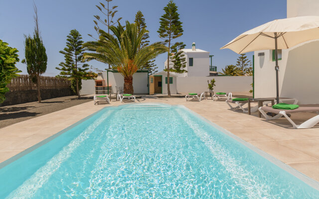 Villa Amanecer II in Playa Blanca