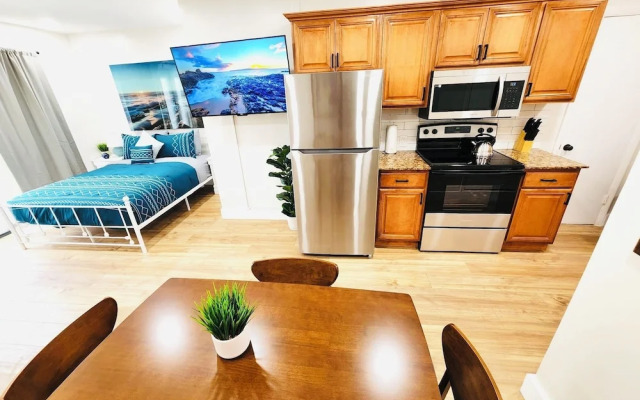 Progresso Apartments & Homes by Lowkl