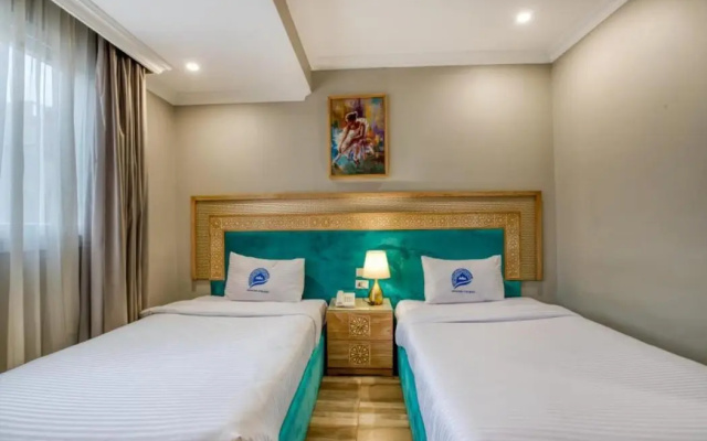 Mamlouk Pyramids Hotel