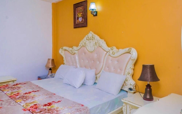 World Class Hotel