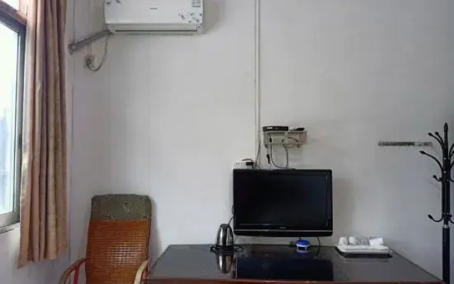 Dreamland Convenience Hotel