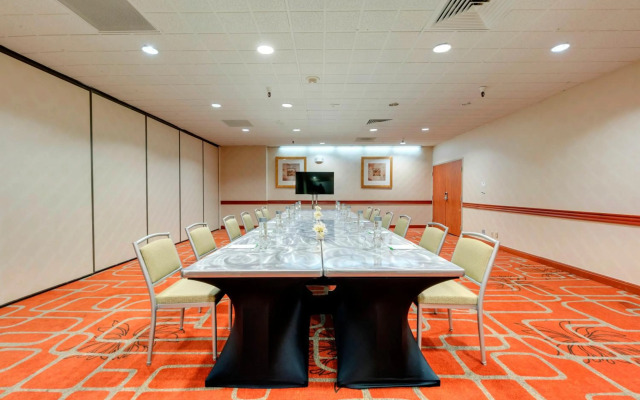 Holiday Inn Golden Gateway by IHG