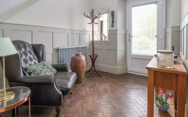 The Manor House Skerry Vore