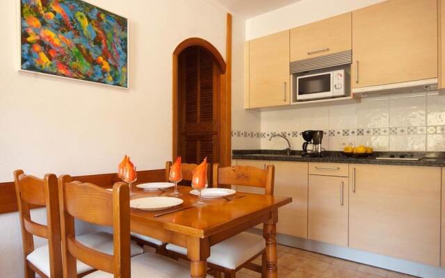 Apartment - 1 Bedroom with Pool and WiFi - 103217