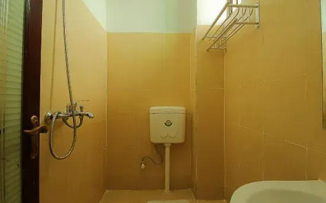 Twin Sisters Hotel (Haikou Meilan Airport)