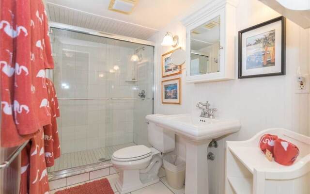 Anna Cabana Beach House by RedAwning