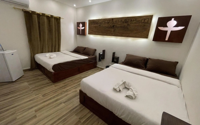 Sahara Pyramids Inn