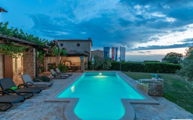 Bella Vista in Barat