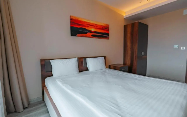 Empula Hotel & Residences