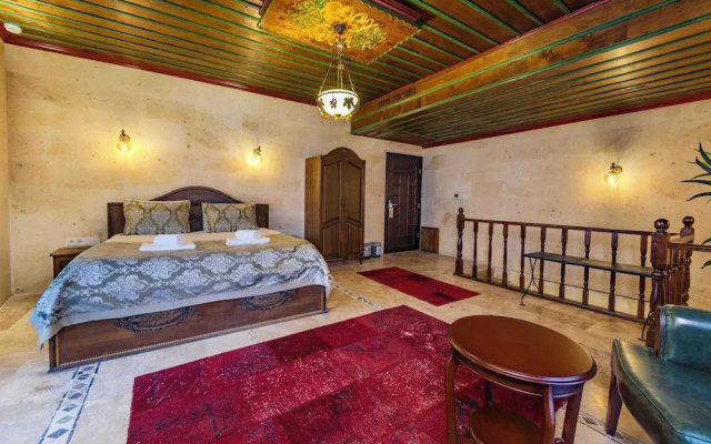 Sobek Palace