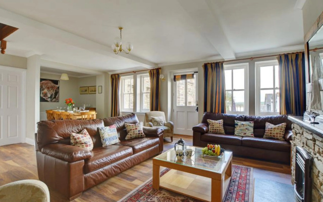 Holiday Home Old School House