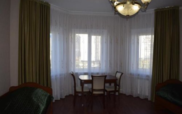 Mini Hotel On Chapayeva 3