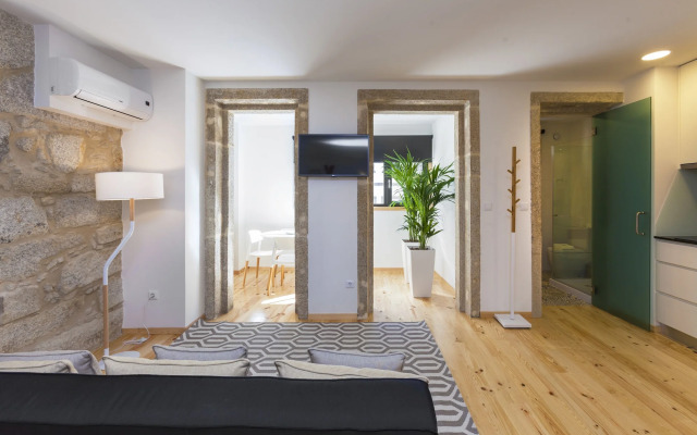 Oporto Local Studios