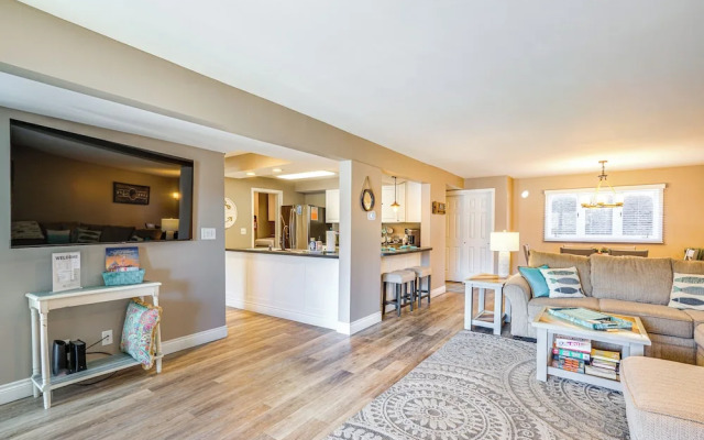 Lakefront Osage Beach Retreat: Dock Access!