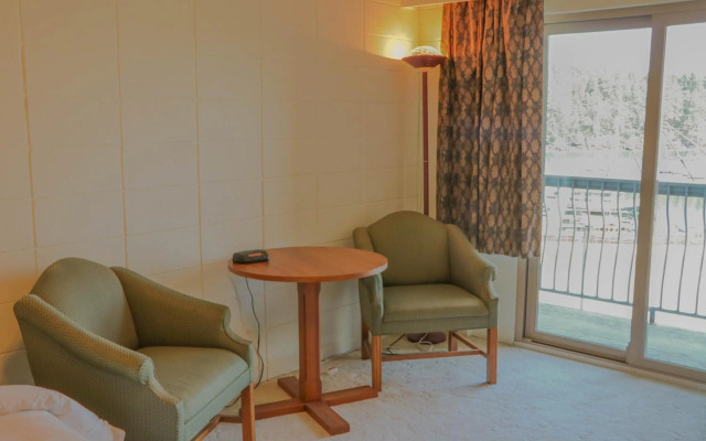 Waterfront Suites and Marina