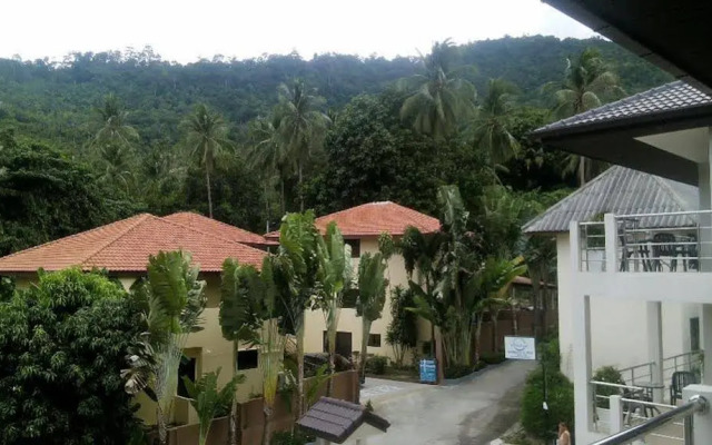 White Pearl Village