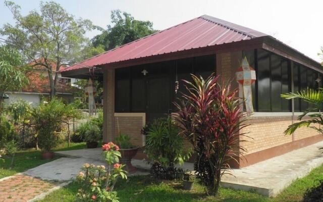 Romyen Garden Resort