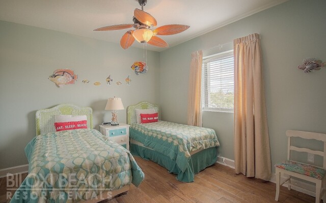 Sea Breeze-Sea Breeze 312