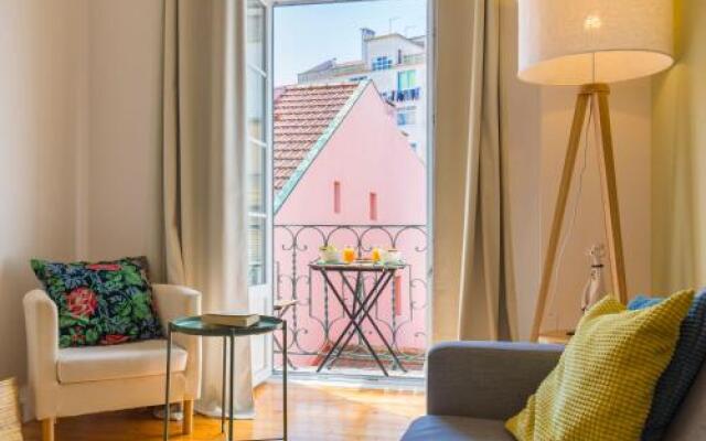 The Lisbon Flat GraCa