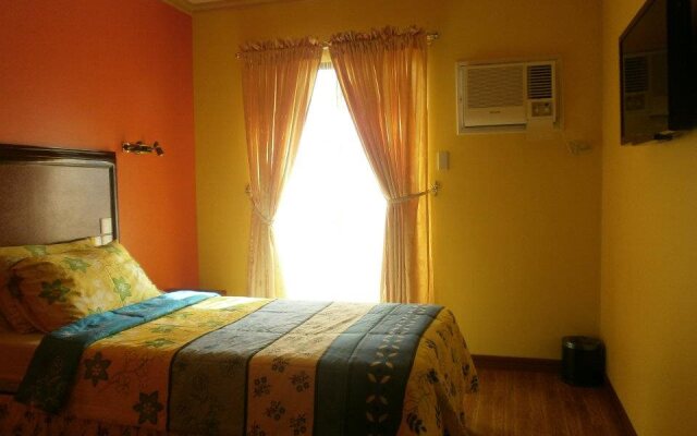 C & L Sea View Hotel