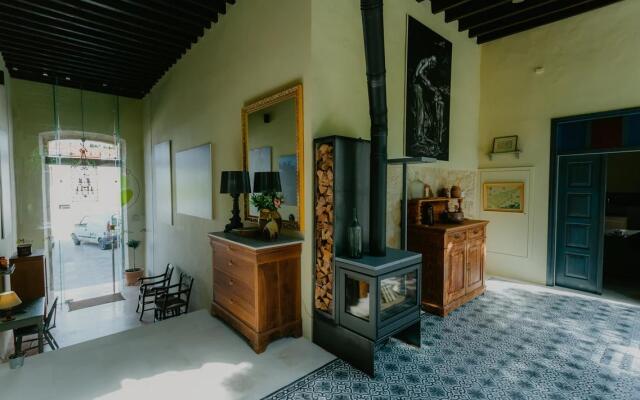 Casa Mespilea