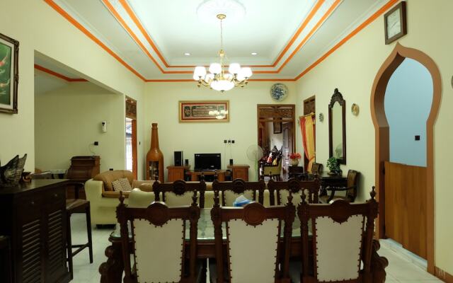Simply Homy Guest House Unit Denggung