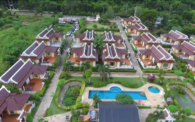 Khao Tao lake and beach villas Hua Hin