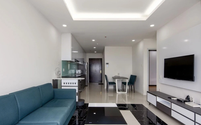 Zoneland Apartment - Monarchy Riverside