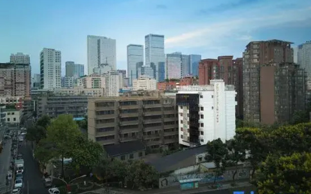 SFEEL Designer Hotel (Chengdu Taiguili COSMO Branch)