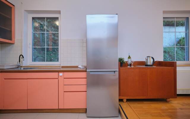 Holiday Seaview Apartment by Litto