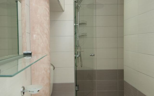 Apartments Tomic A8