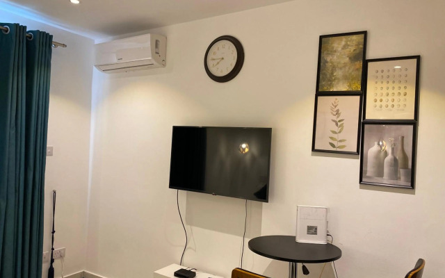 Accra Comfy Studio at Embassy Gardens Cantonments