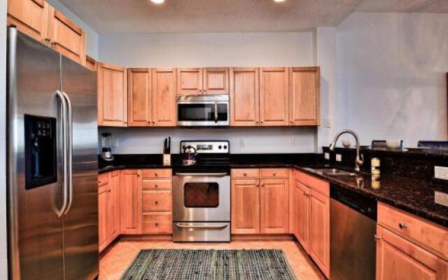 Harborview Grande 503