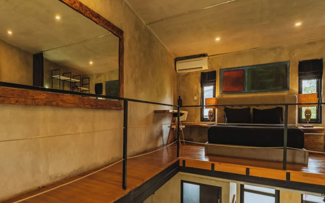 Berawa Loft by Hombali