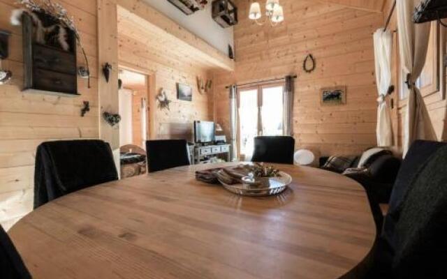 Chalet 7 Pers. Avec Piscine Commune 69020