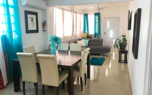 Spacius 4BR home in Trendy Loiza St, near BEACH