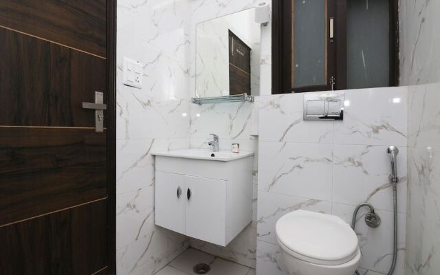 OYO 28616 Hotel New View