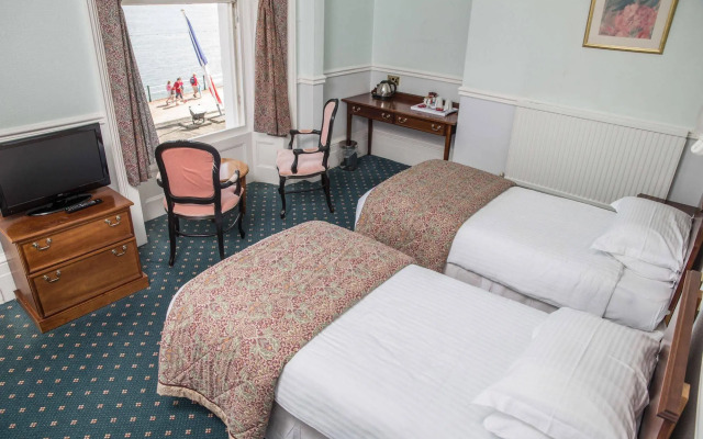 The Queens Hotel