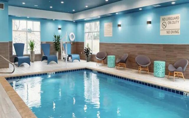 Hampton Inn by Hilton Richwood Cincinnati South