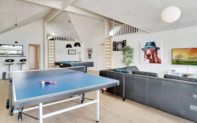 24 Person Holiday Home in Grenaa