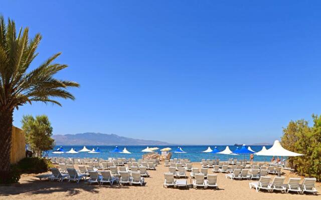 Eles Boutique Hotel & Beach
