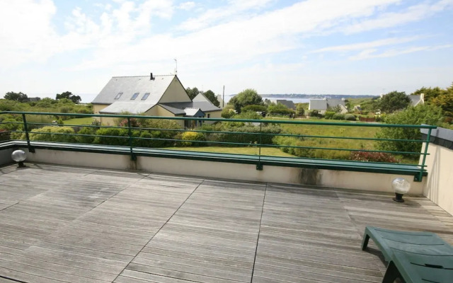 Scenic Villa in Moelan sur mer With Sauna