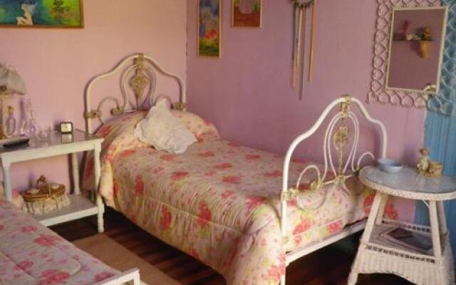 Hostal Renoir