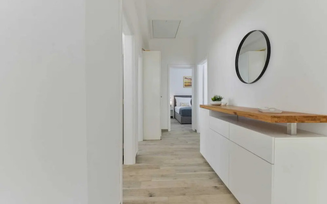 Vila Regina with pool