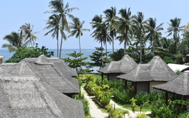 Jonas & Twins Resort