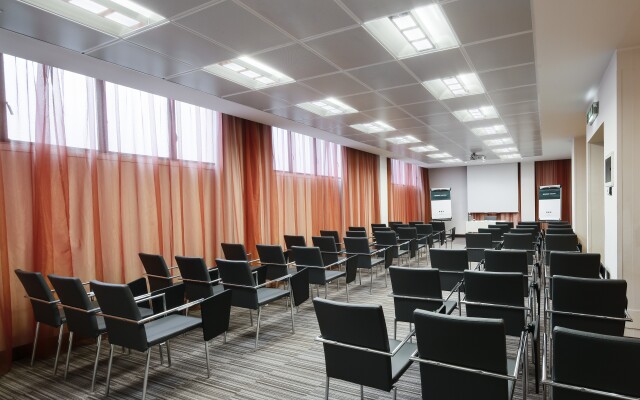 Unahotels Mediterraneo Milano Hotel