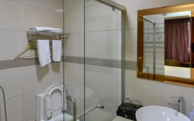 Jingdu Business Hotel