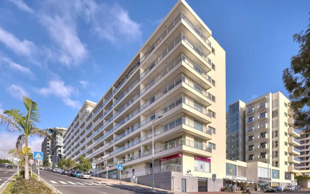 Sunset Apartment by HR Madeira