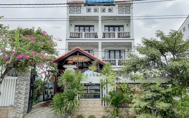 Hoi An Family Room with Swimming Pool